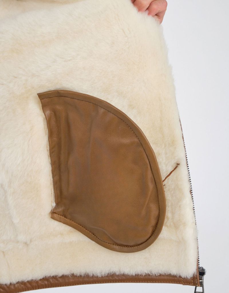 men's brown leather bomber jacket with shearling